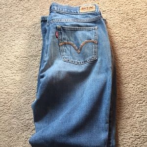 Levi jeans